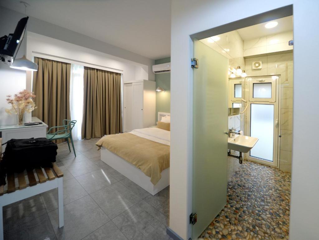 Konak Rooms L Skanderbeg Square ティラナ エクステリア 写真