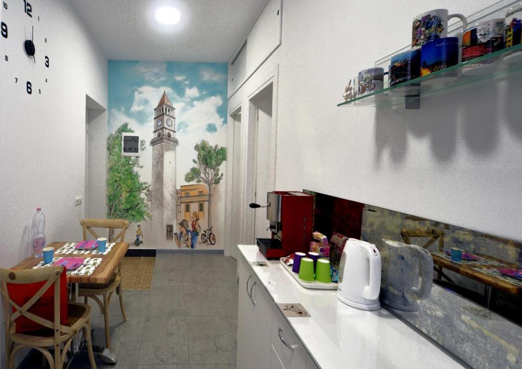 Konak Rooms L Skanderbeg Square ティラナ エクステリア 写真
